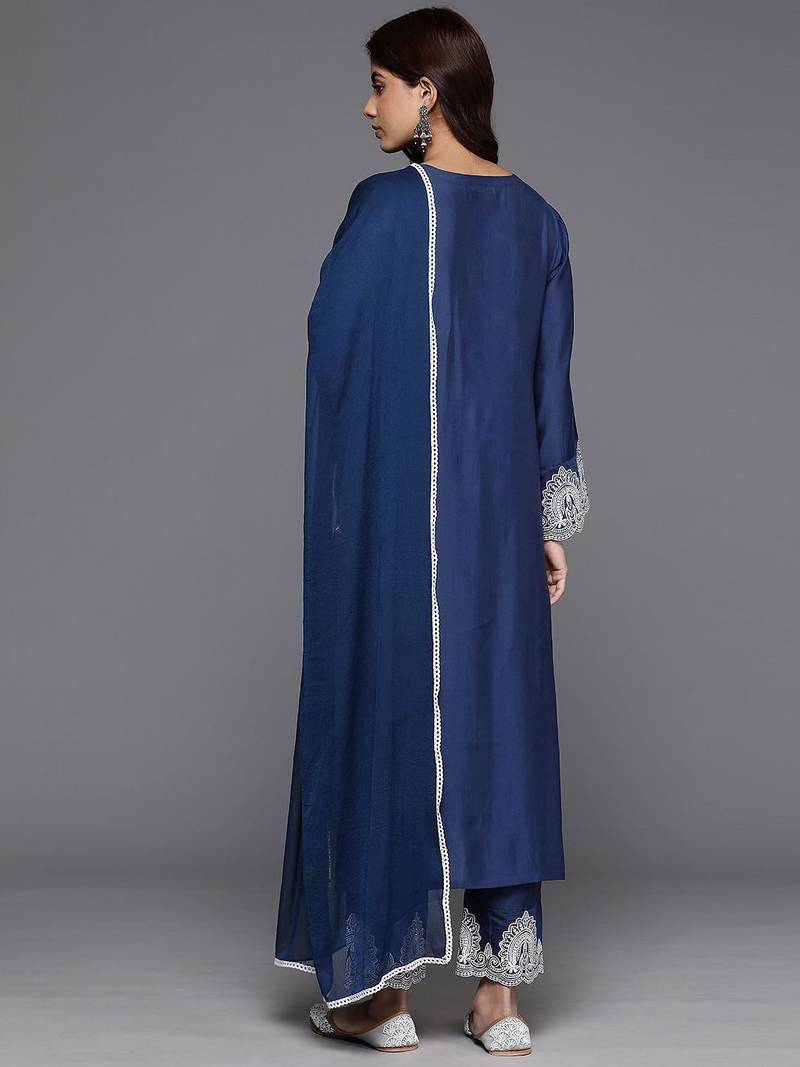 Women Ethnic Motifs Embroidered Thread Work Kurta with Trousers & With Dupatta