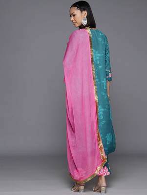Women Floral Printed Regular Gotta Patti Kurta with Trousers & Dupatta 6