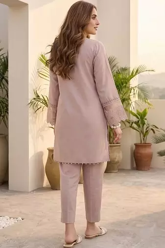 Women Regular Thread Work Kurta with Trousers