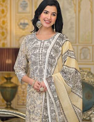 Women Paisley Printed Regular Beads and Stones Pure Cotton Kurta with Trousers & With Dupatta 2