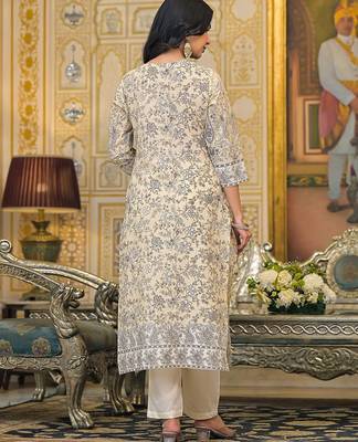 Women Paisley Printed Regular Beads and Stones Pure Cotton Kurta with Trousers & With Dupatta 5