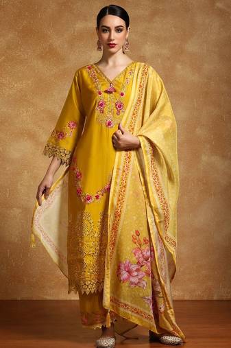 Women Floral Embroidered Regular Thread Work Pure Cotton Kurta with Trousers & With Dupatta