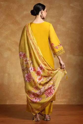 Women Floral Embroidered Regular Thread Work Pure Cotton Kurta with Trousers & With Dupatta
