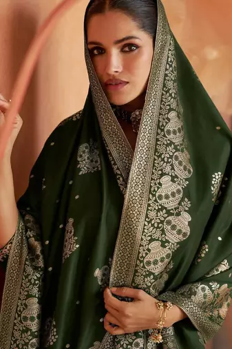 Floral Embroidered Zari Work Round Neck Straight Kurta With Trousers & Dupatta