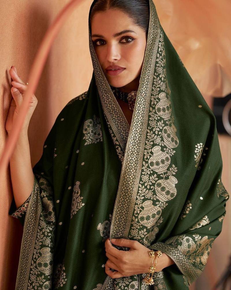 Floral Embroidered Zari Work Round Neck Straight Kurta With Trousers & Dupatta