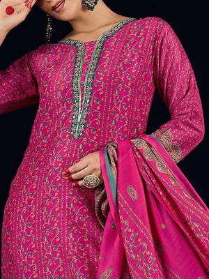 Women Ethnic Motifs Printed Kurta with Trousers & Dupatta 2