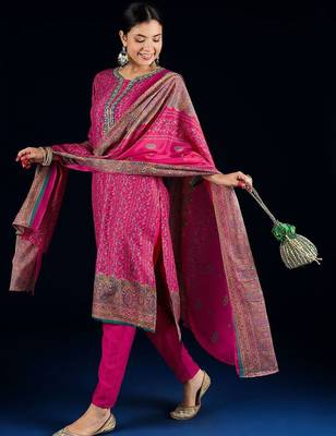 Women Ethnic Motifs Printed Kurta with Trousers & Dupatta 5