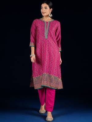 Women Ethnic Motifs Printed Kurta with Trousers & Dupatta 7