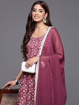 Floral Printed Pure Cotton Anarkali Kurta with Trousers & Dupatta 2