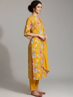 Women Ethnic Motifs Printed Regular Beads and Stones Kurta with Trousers & With Dupatta 4
