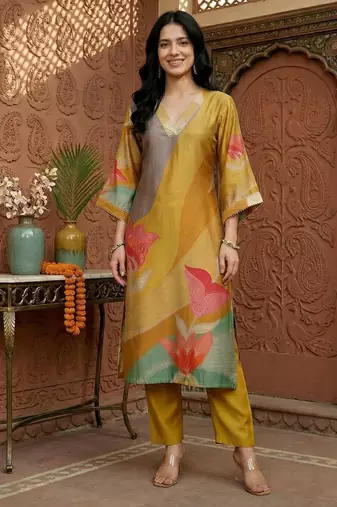 Women Printed Regular Gotta Patti Chanderi Silk Kurta with Trousers