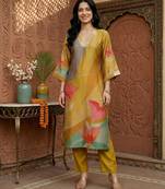Women Printed Regular Gotta Patti Chanderi Silk Kurta with Trousers