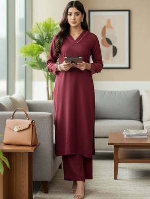 Women Regular Thread Work Silk Crepe Kurta with Trousers 1