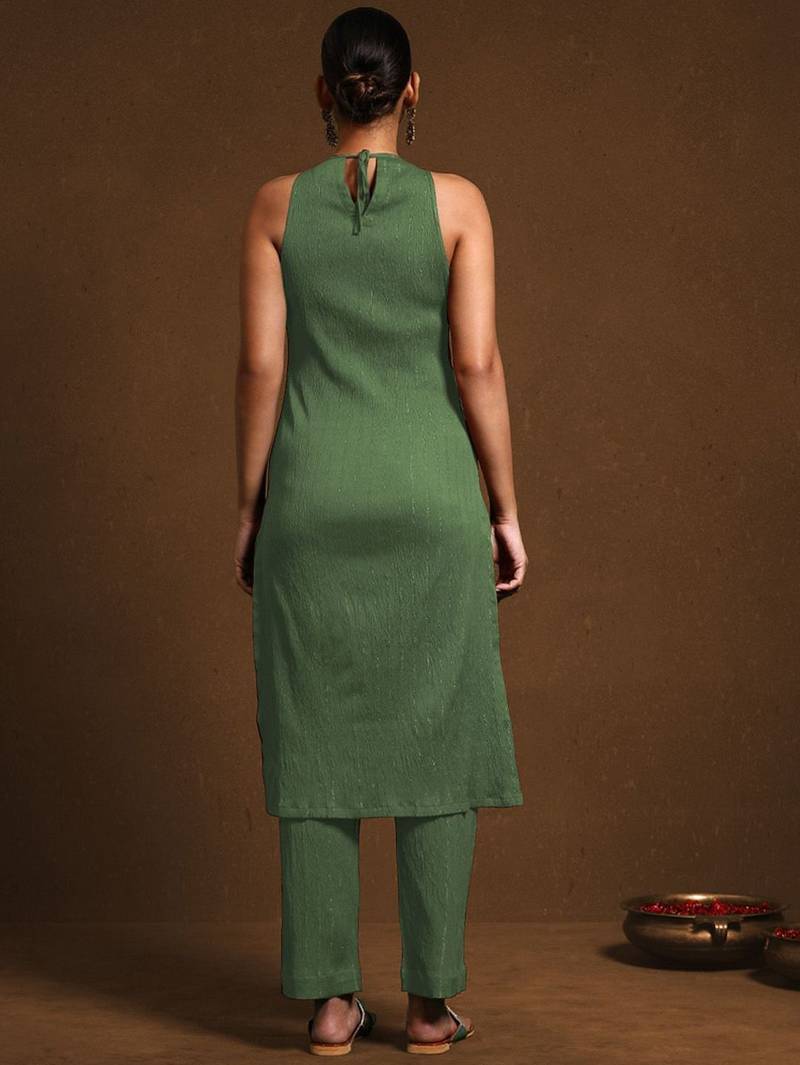 Women Striped Regular Sequinned Kurta with Trousers