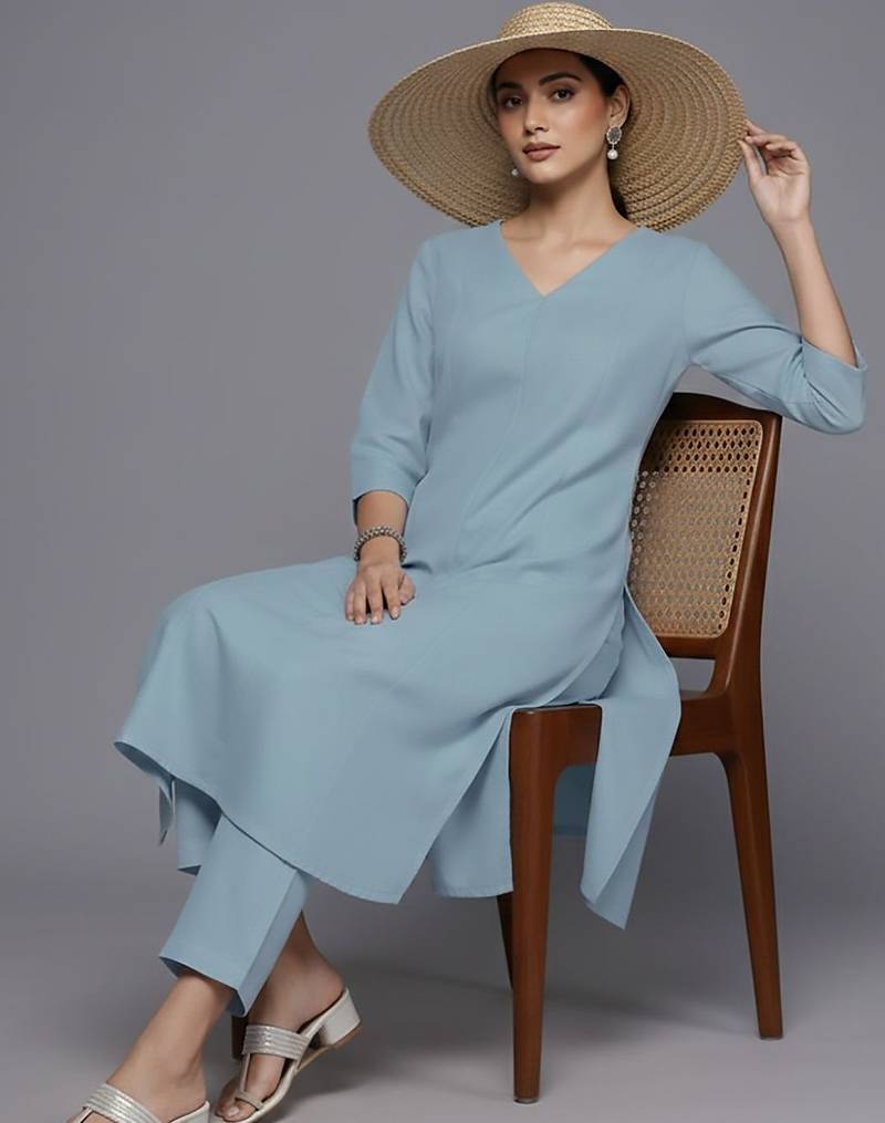 Women Regular Kurta with Trousers