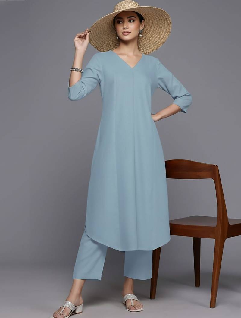 Women Regular Kurta with Trousers