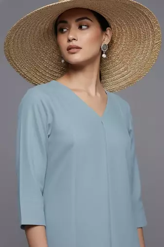 Women Regular Kurta with Trousers