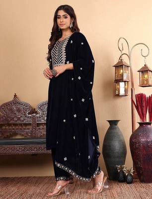 Navy Blue Floral Yoke Design Sequinned Velvet Kurta with Trousers & Dupatta 5