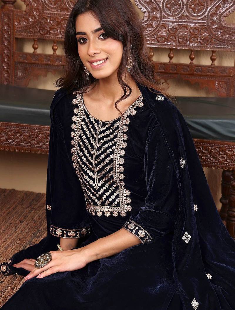 Navy Blue Floral Yoke Design Sequinned Velvet Kurta with Trousers & Dupatta