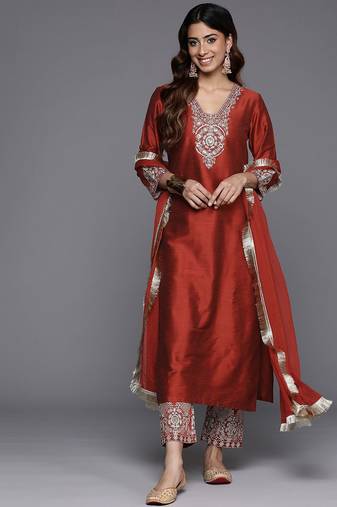 Ethnic Motifs Embroidered Thread Work Kurta with Trousers & Dupatta