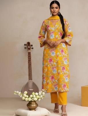 Women Floral Printed Regular Thread Work Kurta with Trousers & With Dupatta 1
