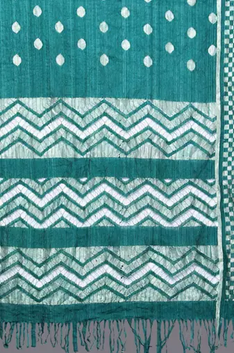 Ethnic Motifs Embroidered Straight Kurta with Trousers & With Dupatta