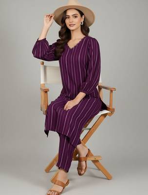 Women Striped Regular Silk Crepe Kurta with Trousers 7