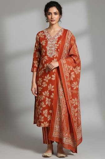 women ethnic motifs printed regular thread work kurta with trousers & with dupatta