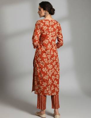 Women Ethnic Motifs Printed Regular Thread Work Kurta with Trousers & With Dupatta 5