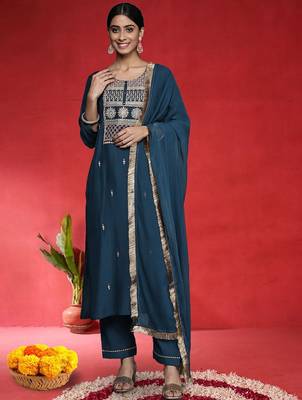 Women Ethnic Motifs Embroidered Kurta with Trousers & Dupatta 1