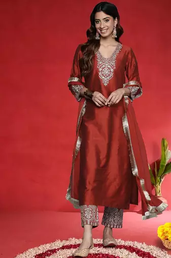 Women Ethnic Motifs Embroidered V-Neck Sequinned Kurta with Trousers & Dupatta