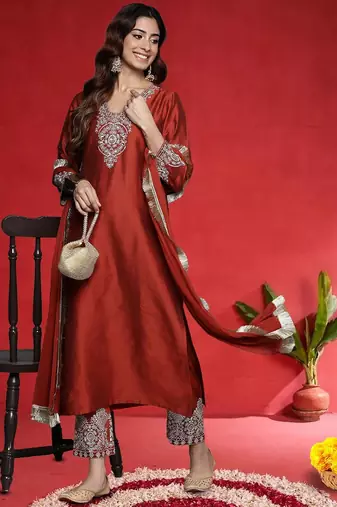 Women Ethnic Motifs Embroidered V-Neck Sequinned Kurta with Trousers & Dupatta