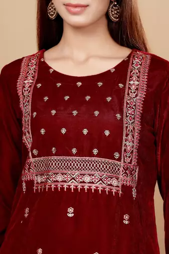 Floral Zari Yoke Regular Thread Work Kurta with Trousers & Dupatta