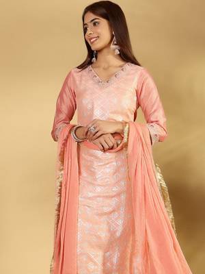 Ethnic Motifs Woven Design Regular Zari Kurta With Trousers & Dupatta 2
