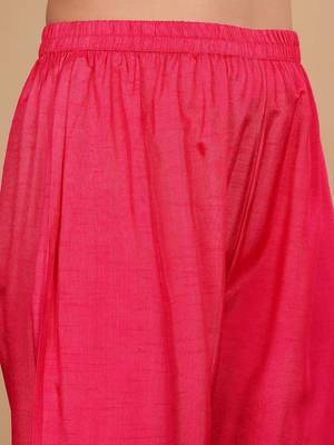 Women Pink pure silk zardozi & floral embroidered kurta with trousers & dupatta 4