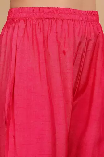 Women Pink pure silk zardozi & floral embroidered kurta with trousers & dupatta