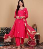 Women Pink pure silk zardozi & floral embroidered kurta with trousers & dupatta