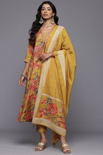 Floral Printed Pleated Sequinned Kurta With Trousers & Dupatta