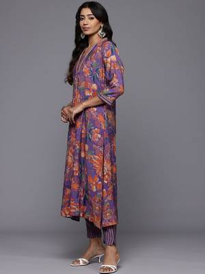 Floral Printed Pleated Sequinned Kurta With Trousers & Dupatta 5
