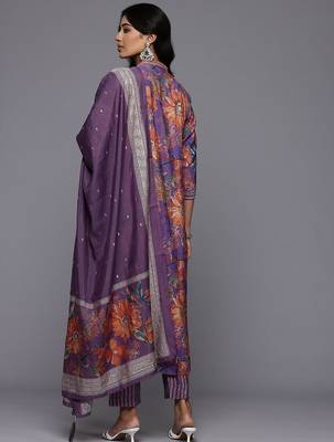 Floral Printed Pleated Sequinned Kurta With Trousers & Dupatta 6