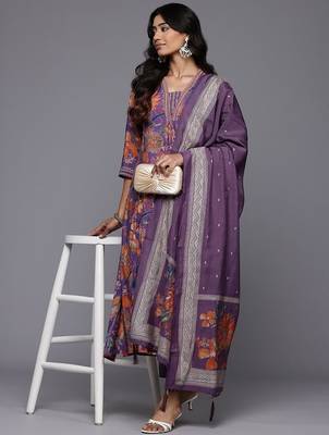 Floral Printed Pleated Sequinned Kurta With Trousers & Dupatta 7