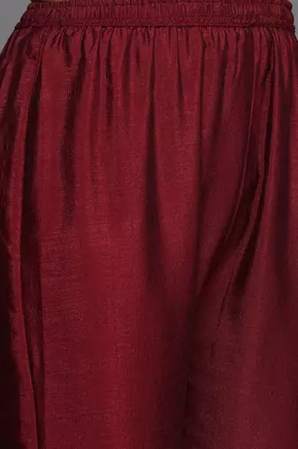 Floral Embroidered Zari Pure Silk Kurta With Trousers & Dupatta