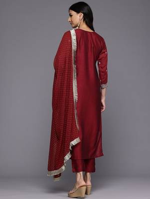 Floral Embroidered Zari Pure Silk Kurta With Trousers & Dupatta 6