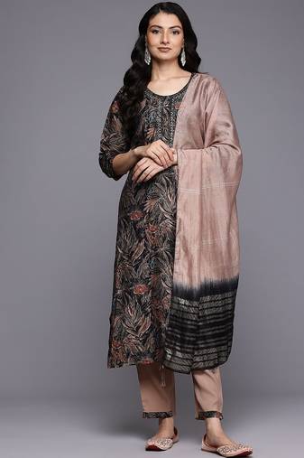 Floral Embroidered Thread Work Kurta With Trousers & Dupatta