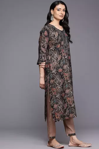Floral Embroidered Thread Work Kurta With Trousers & Dupatta