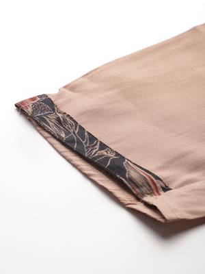 Floral Embroidered Thread Work Kurta With Trousers & Dupatta 8