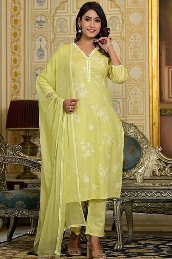 Floral Embroidered V-Neck Thread Work Straight Kurta With Trousers & Dupatta