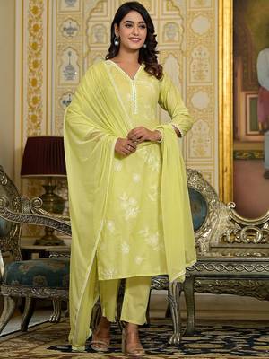 Floral Embroidered V-Neck Thread Work Straight Kurta With Trousers & Dupatta 4