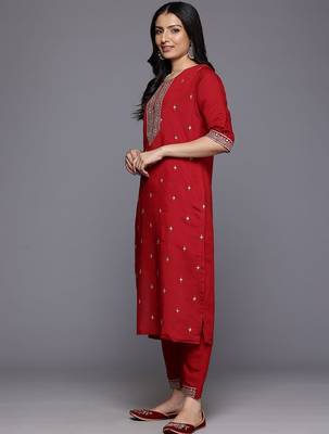 Ethnic Motifs Embroidered Sequinned Kurta With Trousers & Dupatta 6