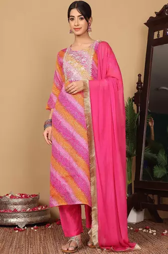Women Embroidered Mirror Work Kurta with Trousers & Fringed Dupatta